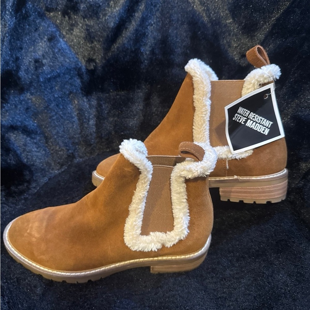 Steve Madden Leopold booties brand new never worn in bag please send an offer